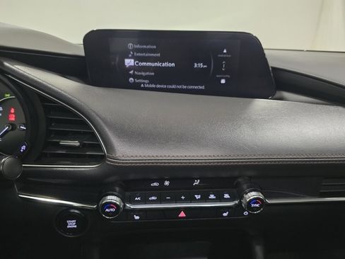 Used 2024 MAZDA MAZDA3 s image 28