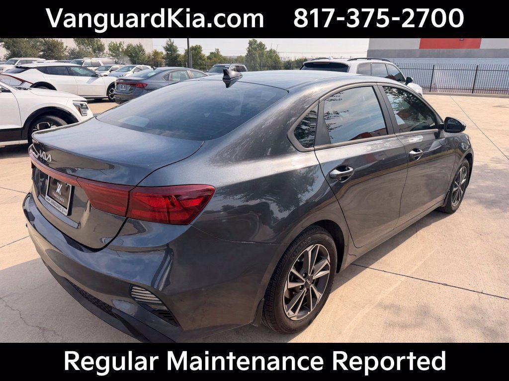 Certified 2024 Kia Forte LXS FWD image 4