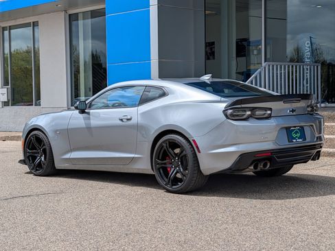 Certified 2024 Chevrolet Camaro SS RWD image 4