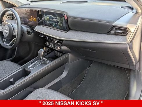 Certified 2025 Nissan Kicks SV AWD/4WD image 37
