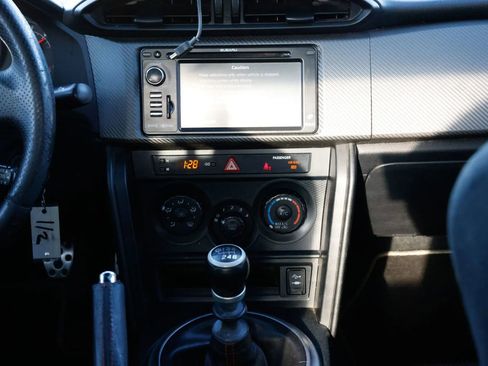 Used 2015 Subaru BRZ Premium image 26