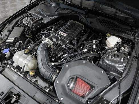 Used 2021 Ford Mustang GT Premium w/ Equipment Group 401A RWD image 15