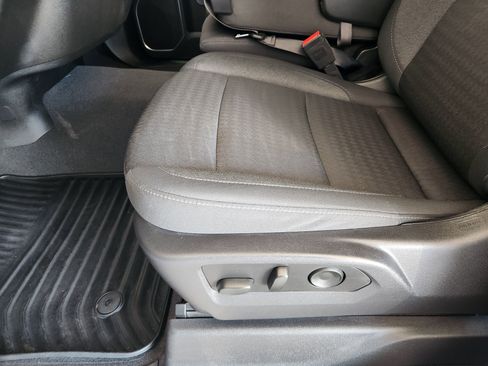 Certified 2025 Chevrolet Silverado 1500 LT image 24