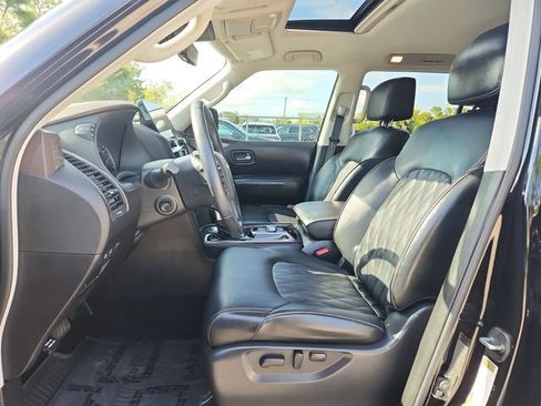 Used 2023 Nissan Armada Platinum w/ Captain's Chairs Package RWD image 19