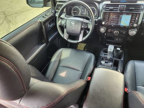 Used 2020 Toyota 4Runner TRD Off-Road Premium w/ Moonroof Package AWD/4WD image 12