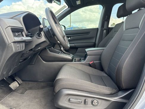 Used 2025 Honda CR-V Sport image 12