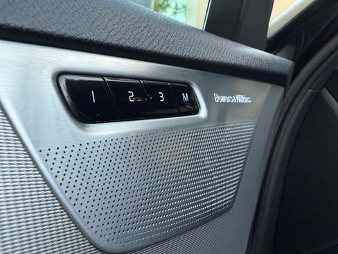 Used 2016 Volvo XC90 T6 R-Design w/ Vision Package image 49