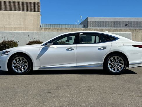 Used 2019 Lexus LS 500 w/ Interior Upgrade Package image 9