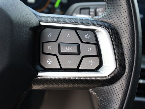 Used 2025 Ford Mustang GT Premium image 35