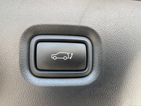 Used 2023 Hyundai Ioniq 5 Limited AWD/4WD image 11