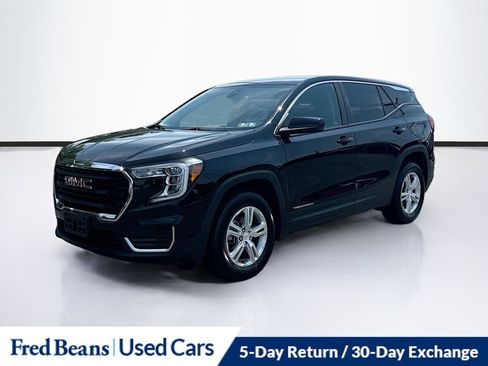 Used 2024 GMC Terrain SLE AWD/4WD image 3