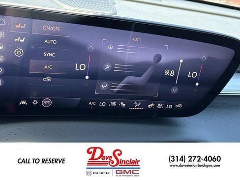 New 2026 Buick Enclave Avenir w/ Super Cruise Package FWD image 19