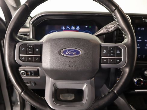 Used 2024 Ford F250 Lariat image 3