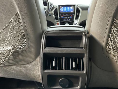 Used 2015 Cadillac SRX FWD image 18