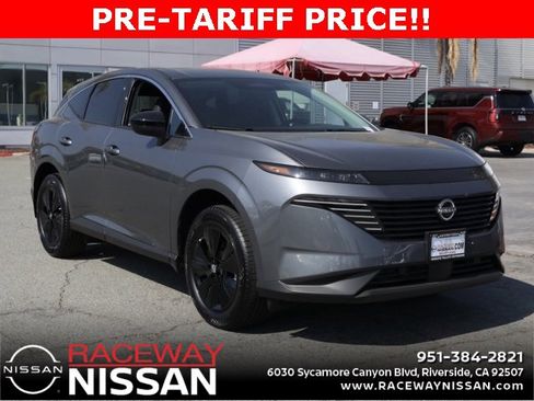 New 2025 Nissan Murano SV image 1