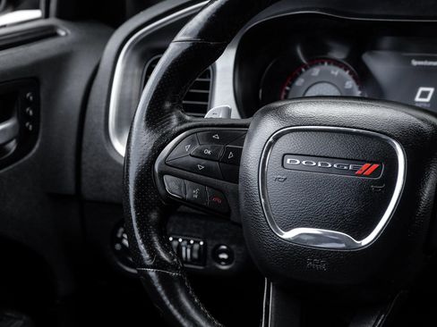 Used 2017 Dodge Charger R/T RWD image 25