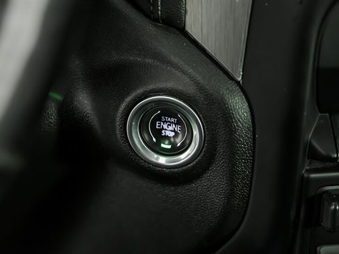 Used 2022 GMC Sierra 2500 Denali AWD/4WD image 27