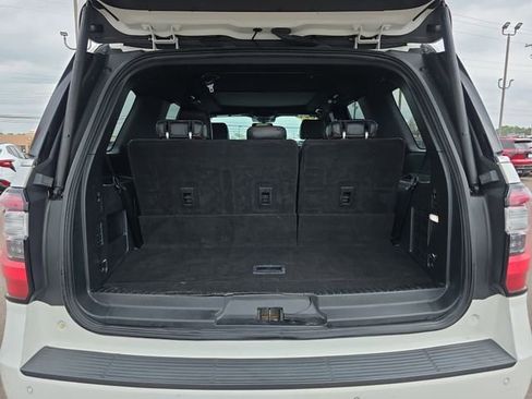 Used 2021 Ford Expedition King Ranch image 14