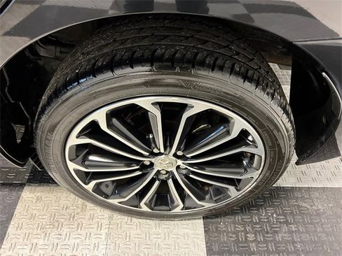 Used 2015 Toyota Corolla S image 15