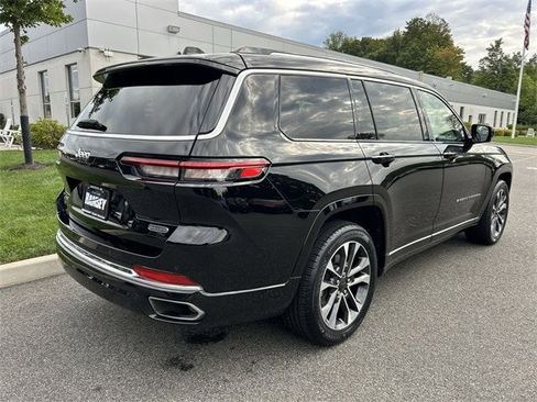 Certified 2022 Jeep Grand Cherokee L Overland image 8