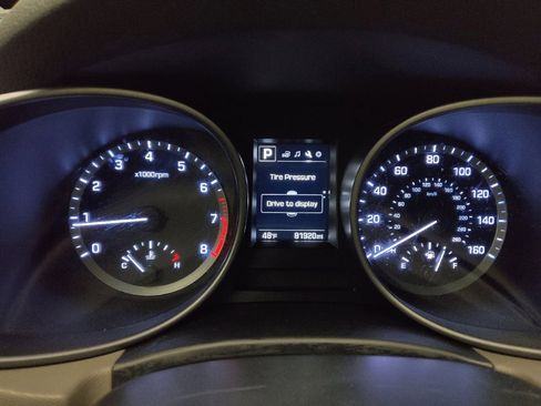 Used 2018 Hyundai Santa Fe Sport FWD image 23
