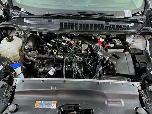 Used 2022 Ford Edge SEL image 32