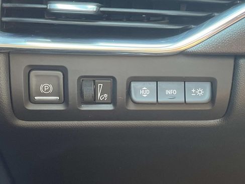 Used 2020 Cadillac XT4 Sport AWD/4WD image 39