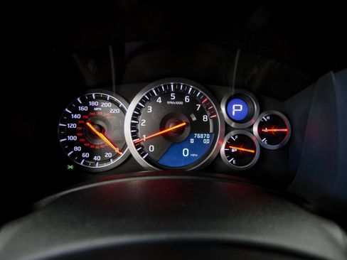Used 2014 Nissan GT-R Premium AWD/4WD image 18