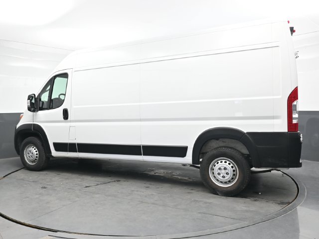 Used 2026 RAM ProMaster 2500 w/ Convenience Group FWD image 4