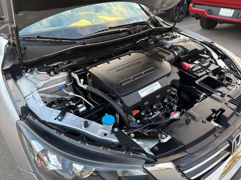 Used 2015 Honda Accord EX-L image 28