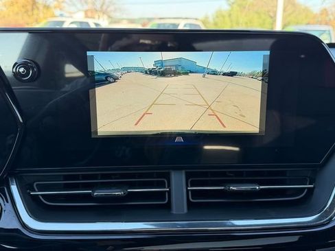 New 2026 Chevrolet Trax RS w/ Sunroof Package FWD image 26