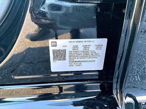 Used 2025 Cadillac CT5 V image 19