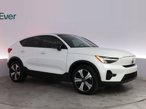 Used 2023 Volvo C40 P8 Recharge Plus AWD/4WD image 14