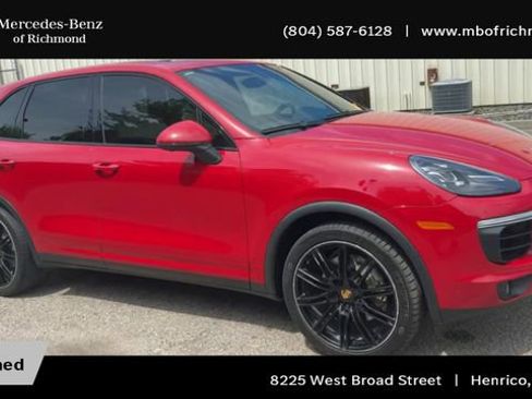 Used 2016 Porsche Cayenne S AWD/4WD image 4