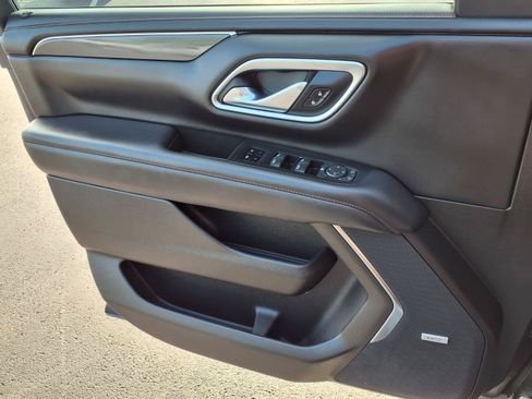 Used 2021 Chevrolet Tahoe RST AWD/4WD image 20