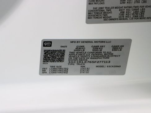 Used 2025 Chevrolet Silverado 2500 W/T w/ WT/CX Safety Package image 31