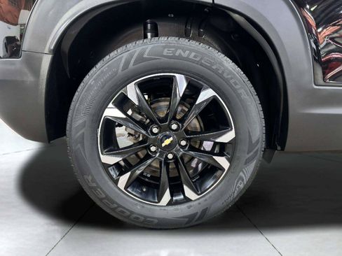 Used 2021 Chevrolet TrailBlazer LT w/ Convenience Package FWD image 48