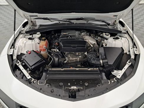 Used 2019 Chevrolet Camaro LT image 29