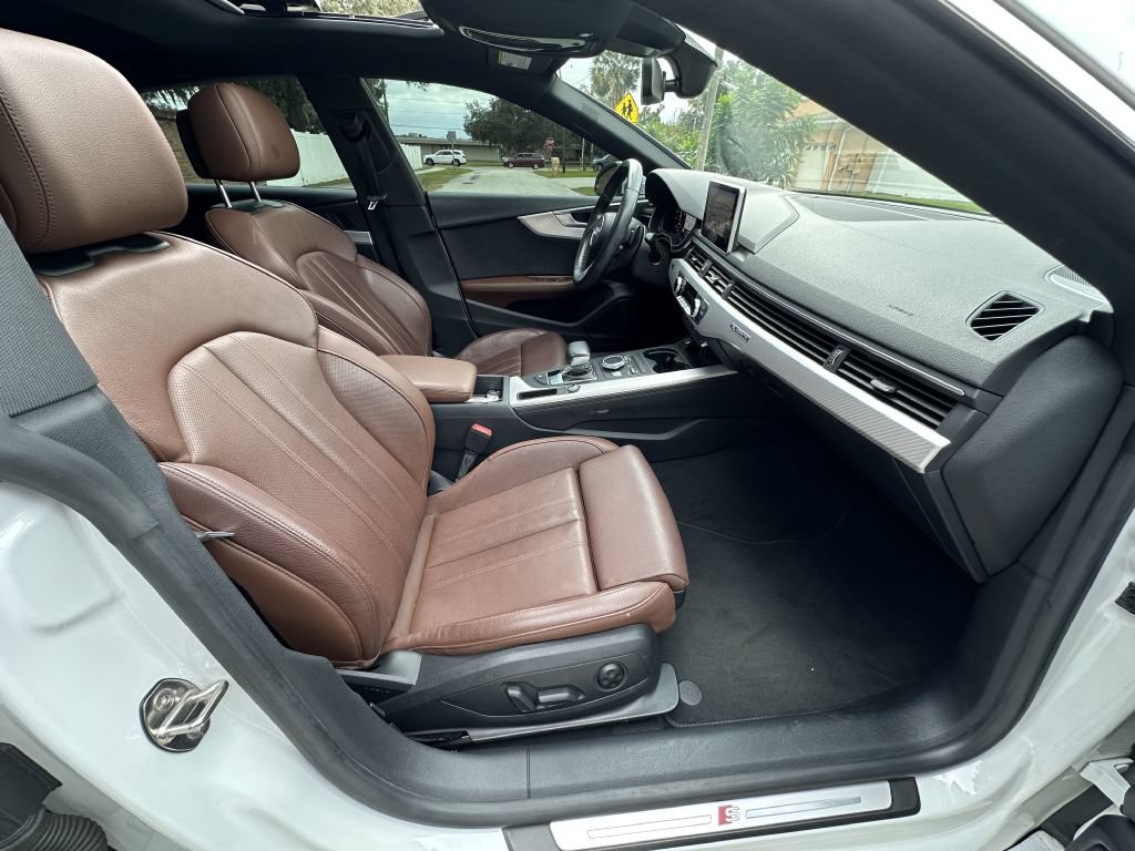 Used 2019 Audi A5 2.0T Premium Plus w/ Premium Plus AWD/4WD image 11