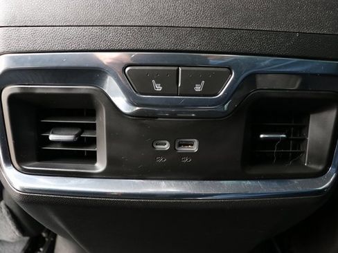 Used 2024 GMC Sierra 2500 Denali w/ Denali Reserve Package image 15