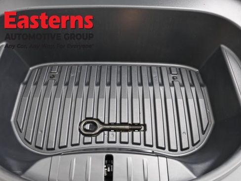 Used 2023 Tesla Model 3 Standard Range image 7