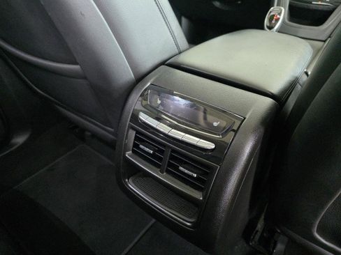 Used 2017 Cadillac XT5 Premium Luxury AWD/4WD image 11
