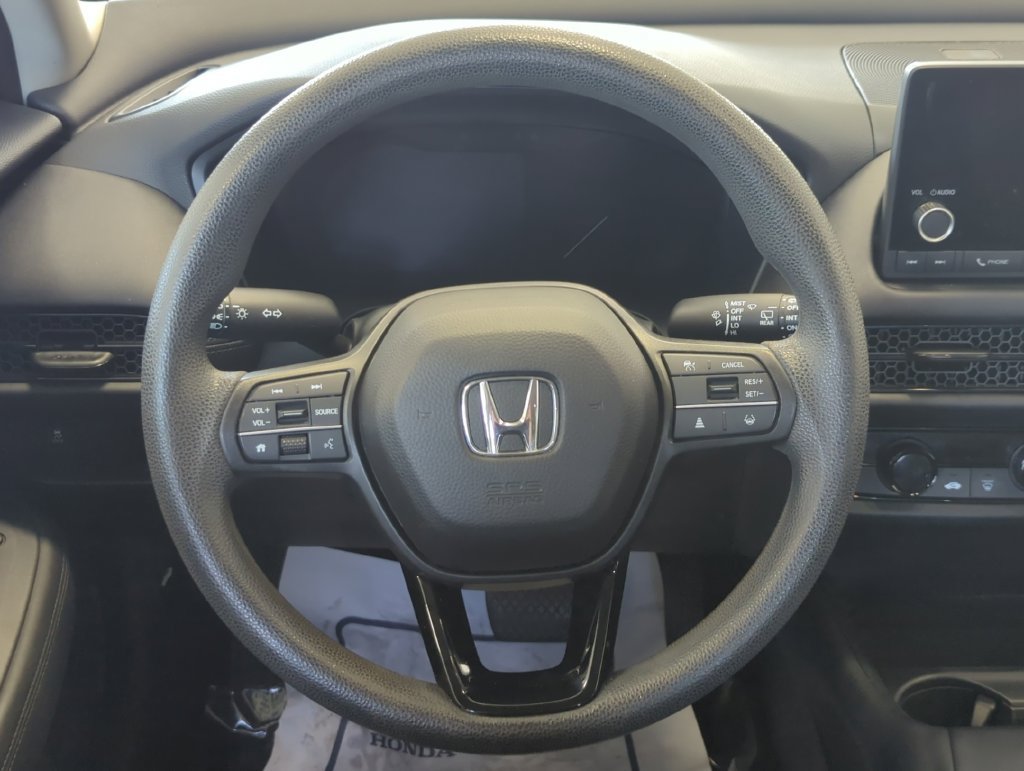 Used 2023 Honda HR-V LX image 16