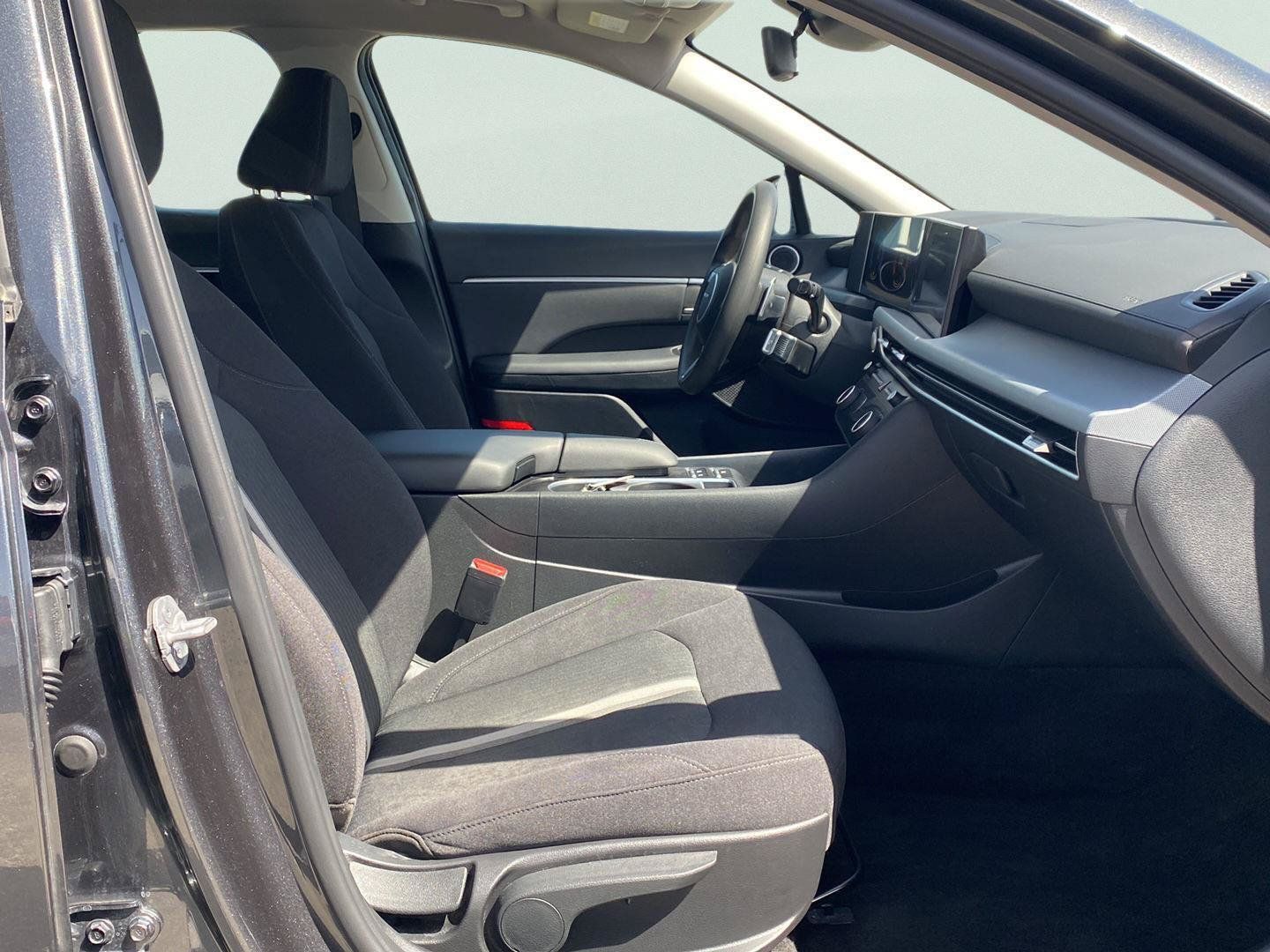 Used 2025 Hyundai Sonata SEL FWD image 26