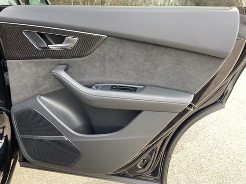 Used 2021 Audi SQ8 Prestige w/ Prestige Package image 31