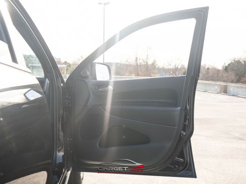 Used 2023 Dodge Durango R/T image 43