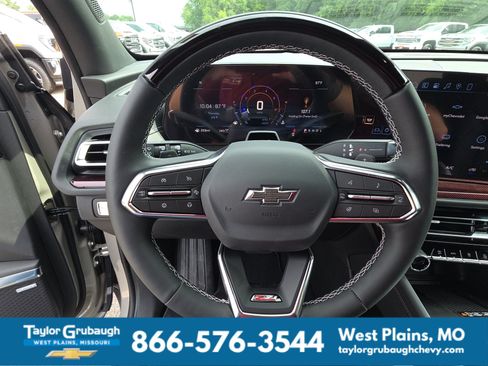 New 2026 Chevrolet Traverse Z71 w/ Enhanced Driving Package AWD/4WD image 17