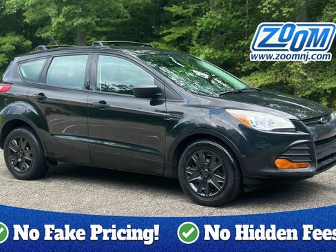 Used 2014 Ford Escape S FWD image 1
