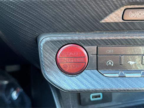 Used 2024 Ford Mustang Premium image 31