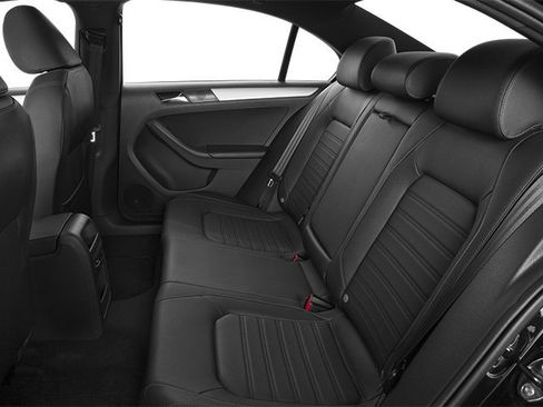 Used 2014 Volkswagen Jetta GLI FWD image 14